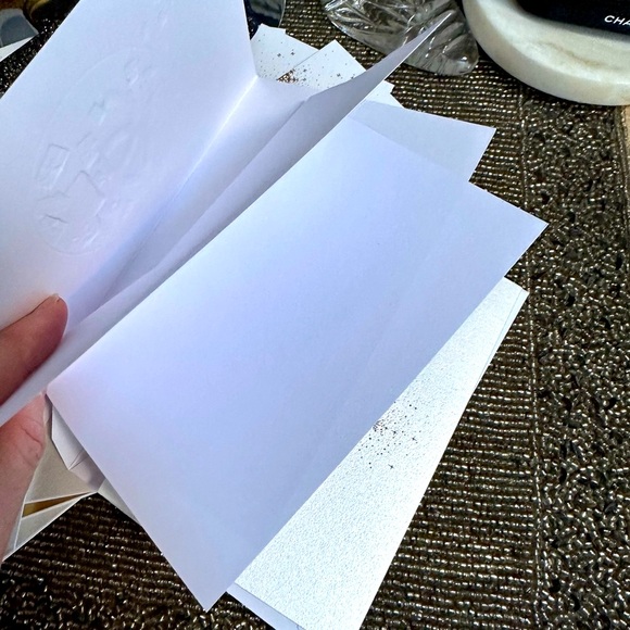 New CHANEL 17 piece Bundle - Picture 12 of 17